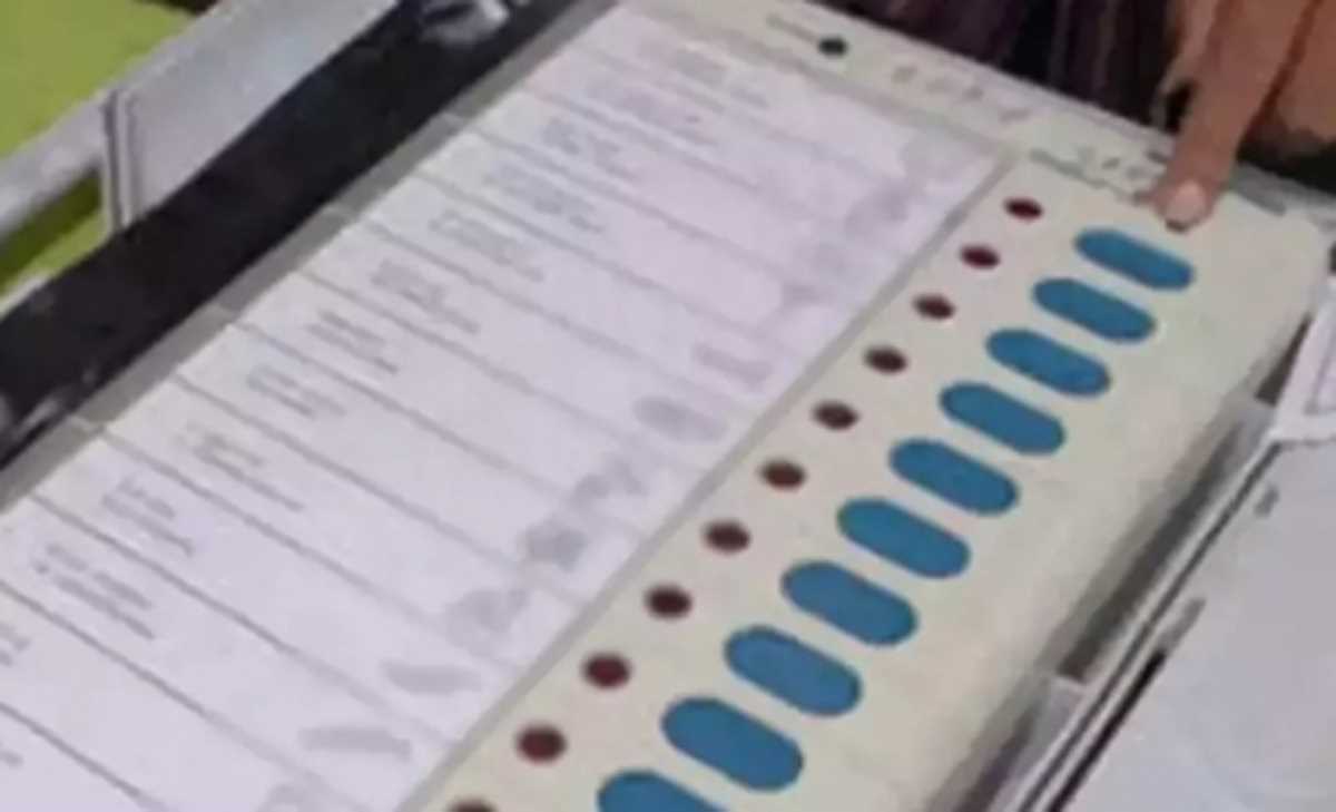 लाभार्थी एक नया वोट बैंक है: सीवोटर सर्वे